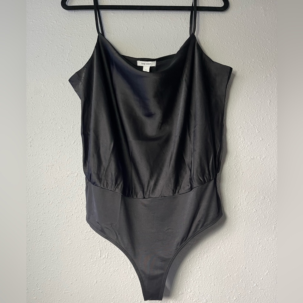 NWT Nine West Cowlneck Cami Bodysuit, Women’s Size Large.